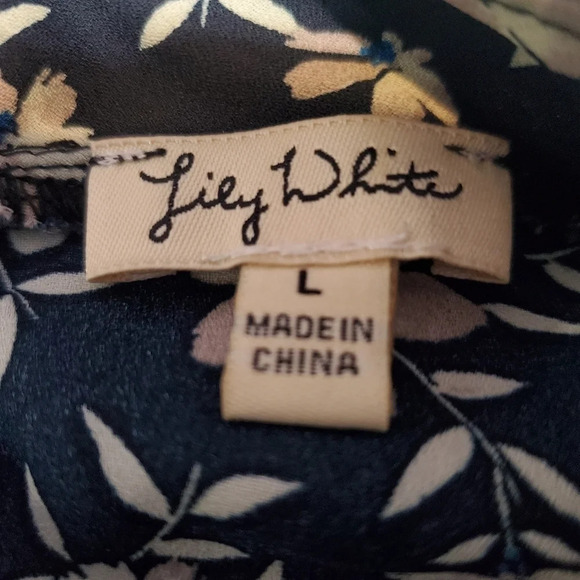 Lily White Women's Floral Blouse Top L - Picture 4 of 5